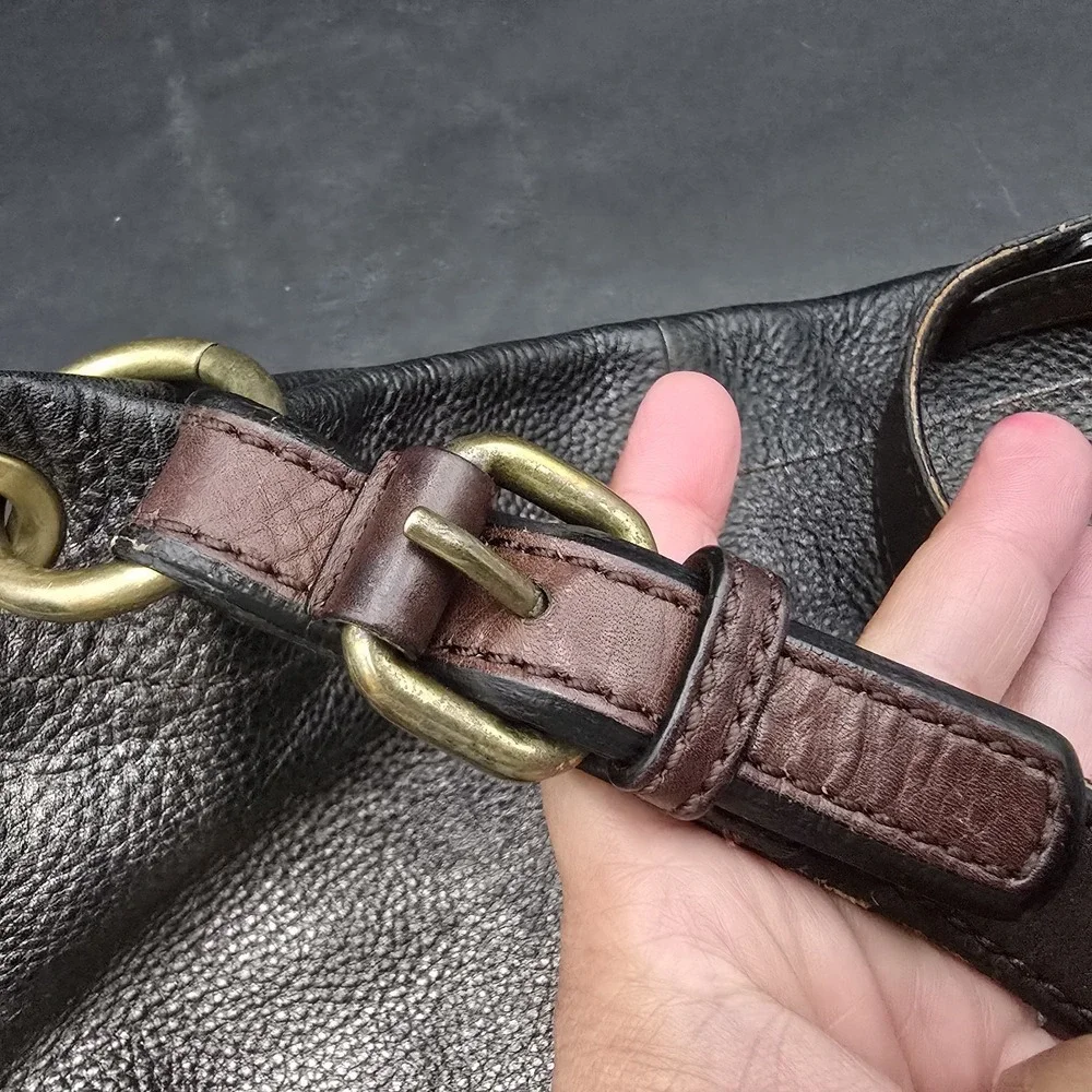 FOSSIL MADDOX Shoulder HOBO Purse Handbag Metallic Black Silver PEBBLE LEATHER